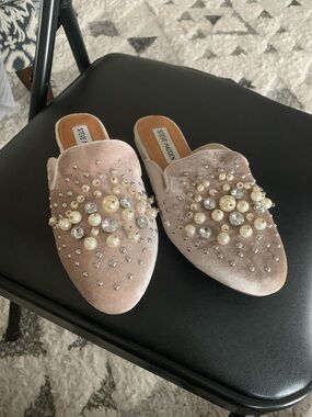 Pearl mules